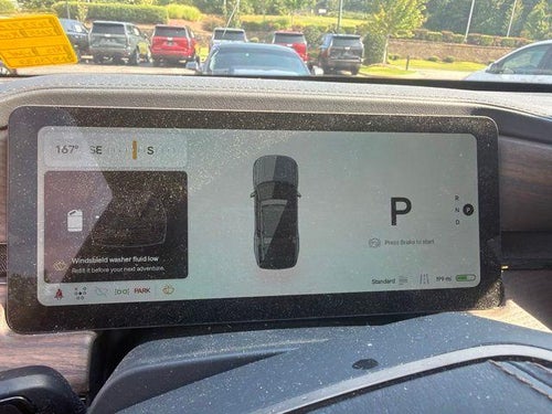 2025 RIVIAN R1S Premium