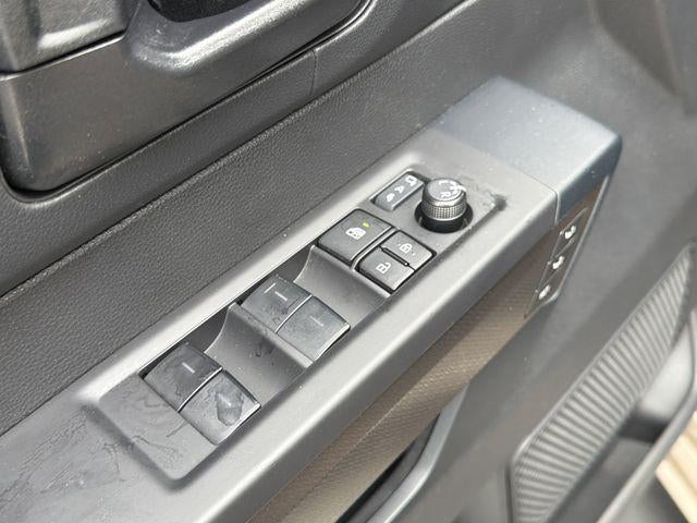 2025 Toyota Sequoia SR5
