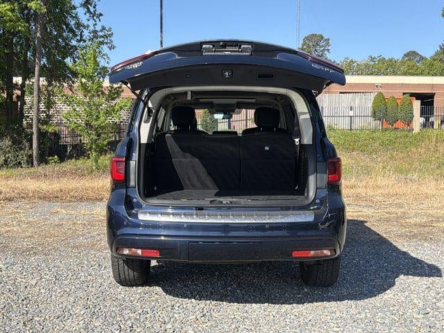2024 INFINITI QX80 LUXE