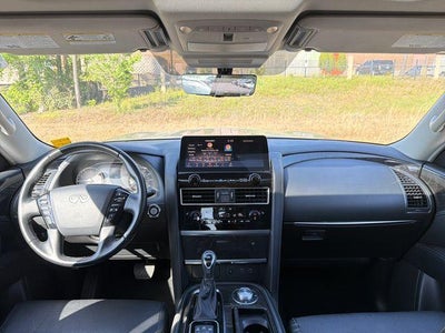 2024 INFINITI QX80 LUXE