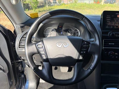 2024 INFINITI QX80 LUXE