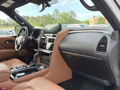 2023 INFINITI QX80 SENSORY