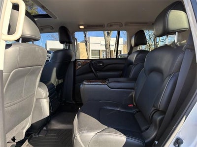 2019 INFINITI QX80 LUXE