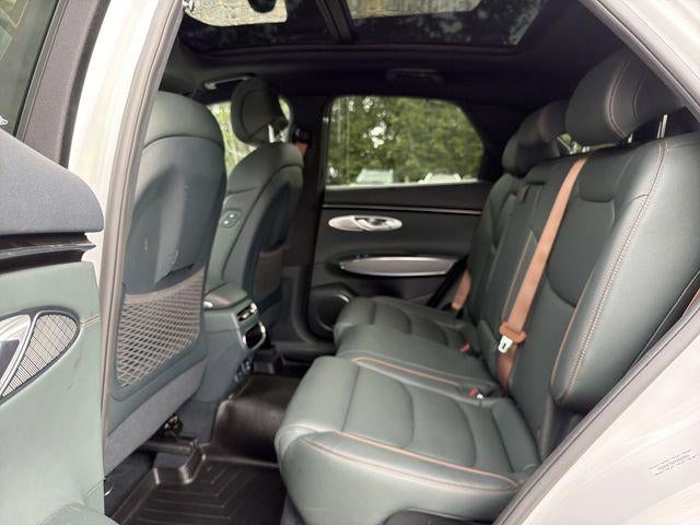 2022 Genesis GV70 2.5T