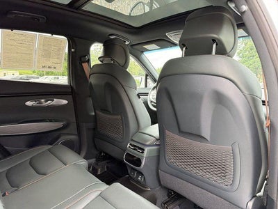 2022 Genesis GV70 2.5T