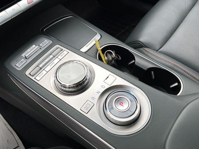 2022 Genesis GV70 2.5T