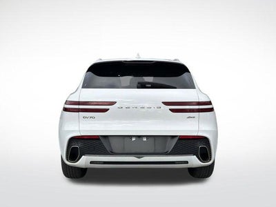 2022 Genesis GV70 2.5T