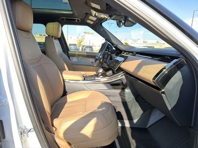 2025 Land Rover Range Rover Sport SE