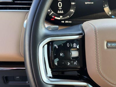 2025 Land Rover Range Rover Sport SE