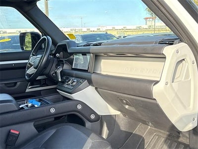 2022 Land Rover Defender X-Dynamic HSE