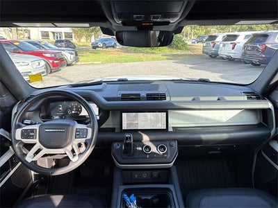 2022 Land Rover Defender X-Dynamic HSE