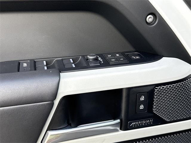 2022 Land Rover Defender X-Dynamic HSE