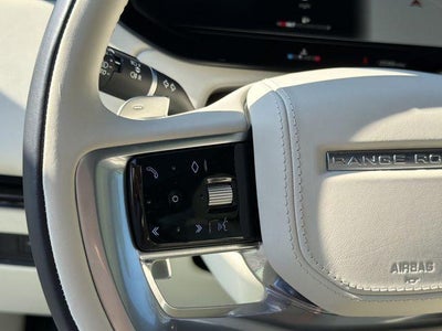 2023 Land Rover Range Rover SE