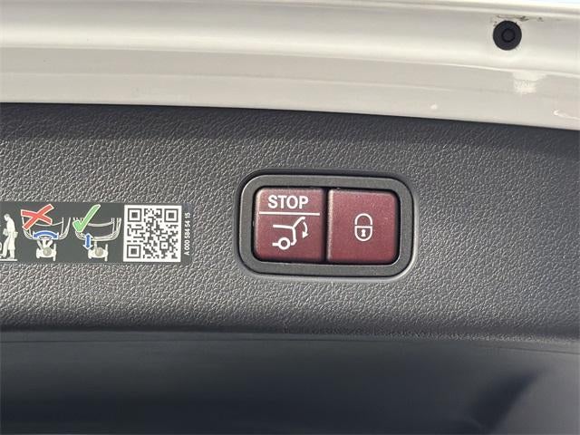 2023 Mercedes-Benz GLC GLC 300