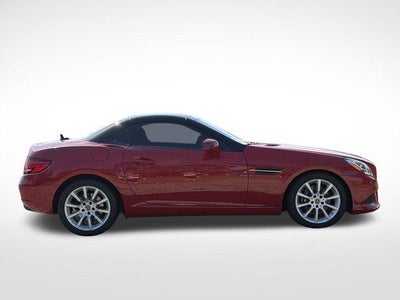 2017 Mercedes-Benz SLC SLC 300