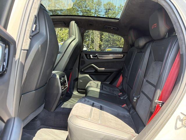 2021 Porsche Cayenne GTS