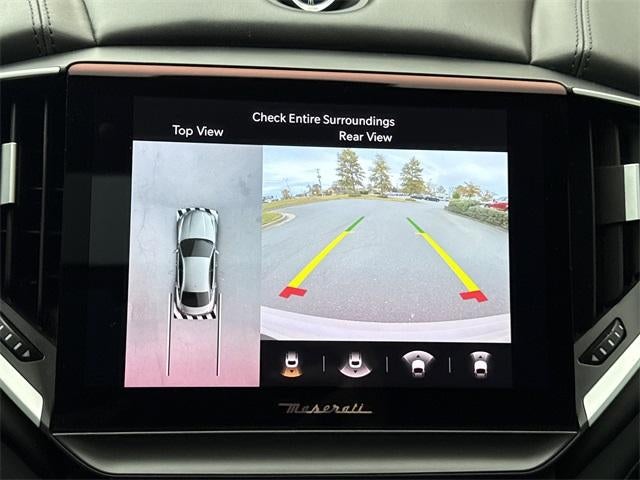 2022 Maserati Ghibli Modena Q4