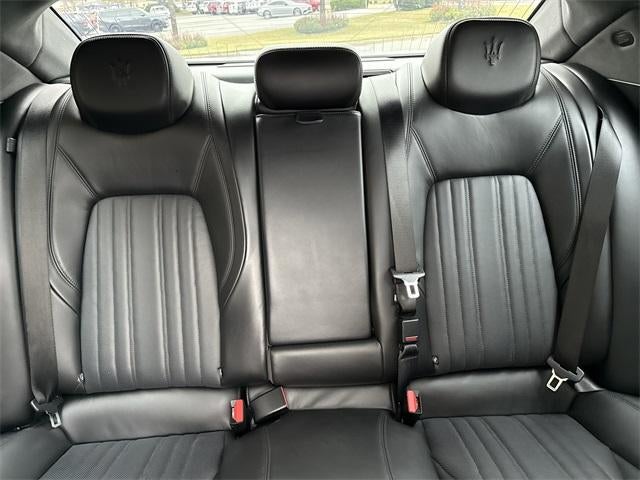 2022 Maserati Ghibli Modena Q4