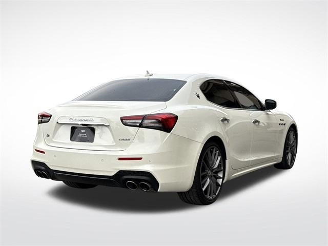 2022 Maserati Ghibli Modena Q4