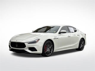 2022 Maserati Ghibli Modena Q4